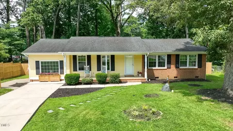 106 S Shetland Ct, Garner, NC 27529
