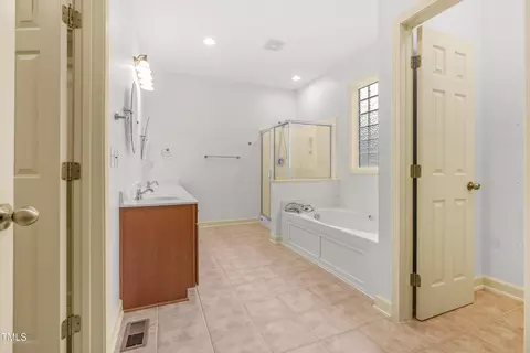 308 Harkness Cir, Durham, NC 27705 photo 24