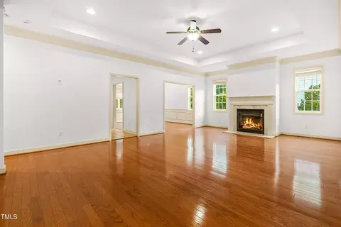 308 Harkness Cir, Durham, NC 27705 photo 9