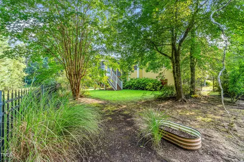 308 Harkness Cir, Durham, NC 27705 photo 45