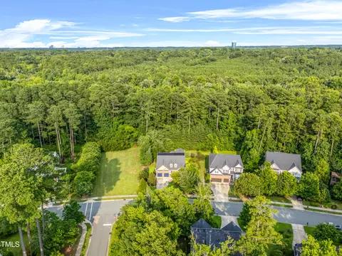 308 Harkness Cir, Durham, NC 27705 photo 52