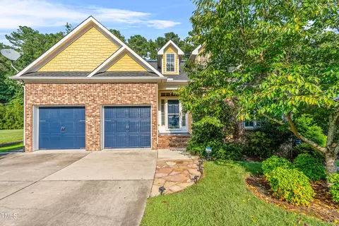 308 Harkness Cir, Durham, NC 27705 photo 3