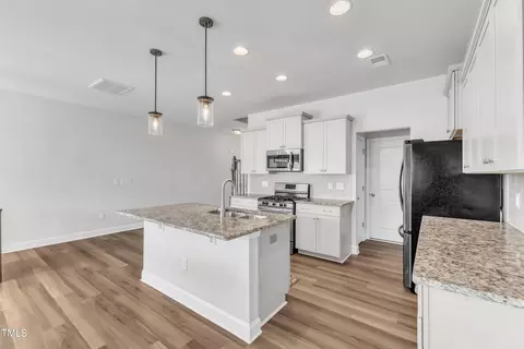 1126 Apogee Dr, Durham, NC 27713 photo 8