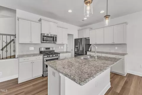 1126 Apogee Dr, Durham, NC 27713 photo 6