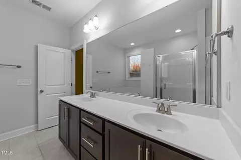 Bath - 363 Grey Hawk Dr, Garner, NC 27529 photo 2 of 3