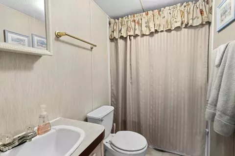 Bath - 889 Pollock Rd, Kenly, NC 27542 photo 2 of 2