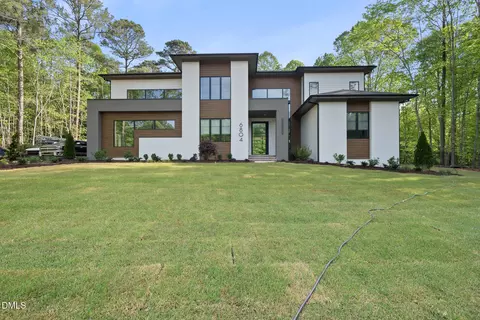 6804 Brixley Cir, Raleigh, NC 27614