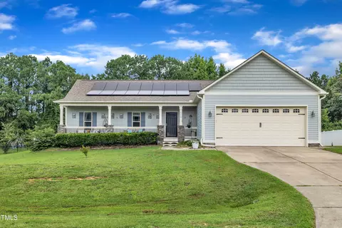 115 Creech Place Dr, Benson, NC 27504