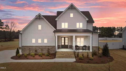150 Summerlin Dr, Clayton, NC 27527