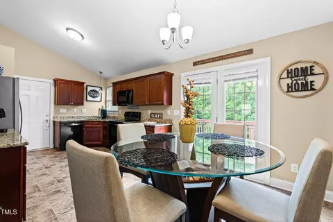 421 Angus Pl, Stem, NC 27581 photo 5