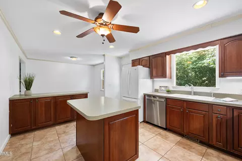 Kitchen - 112 Whithorne Dr, Garner, NC 27529 photo 2 of 5
