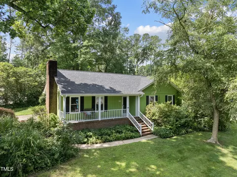 Exterior - 112 Whithorne Dr, Garner, NC 27529 photo 2 of 6