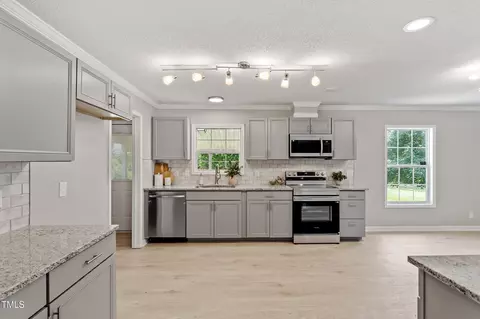 119 Chole Marie Ln, Hurdle Mills, NC 27541