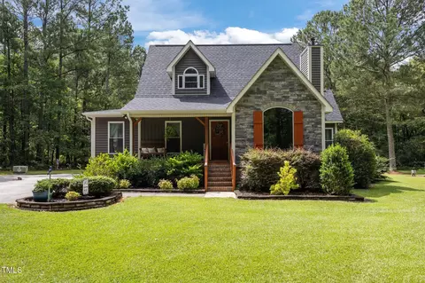 1128 Old Stage Rd S, Erwin, NC 28339