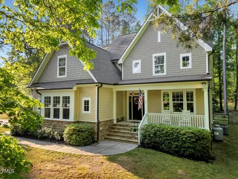 3650 Brooks Bnd, Franklinton, NC 27525