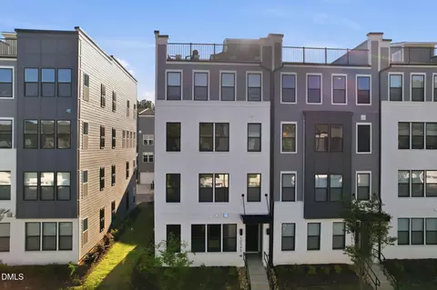10543 Pleasant Branch Dr UNIT 101, Raleigh, NC 27614