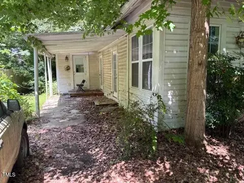 3025 Farthing St, Durham, NC 27704