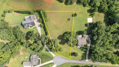 2631 Mableton Dr, Burlington, NC 27217