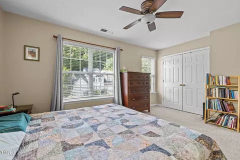 5300 Eolian Ct, Raleigh, NC 27607 photo 5