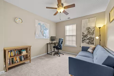 5300 Eolian Ct, Raleigh, NC 27607 photo 9