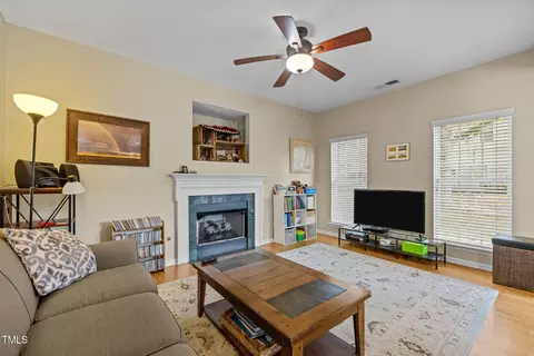 5300 Eolian Ct, Raleigh, NC 27607 photo 20