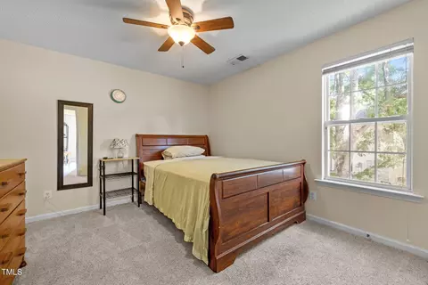 5300 Eolian Ct, Raleigh, NC 27607 photo 12