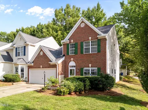 5300 Eolian Ct, Raleigh, NC 27607 photo 3