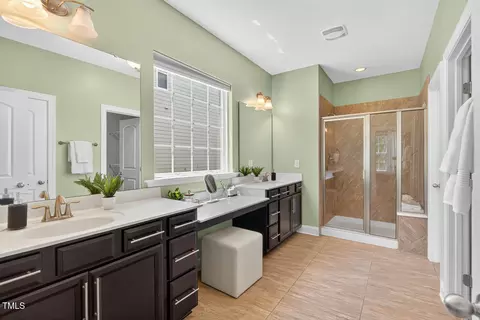 Bath - 135 Shadow Hawk Dr, Durham, NC 27713 photo 1 of 5