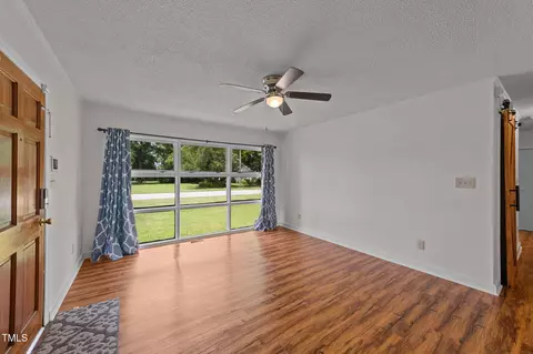 Living - 603 E Hill St, Benson, NC 27504 photo 2 of 5