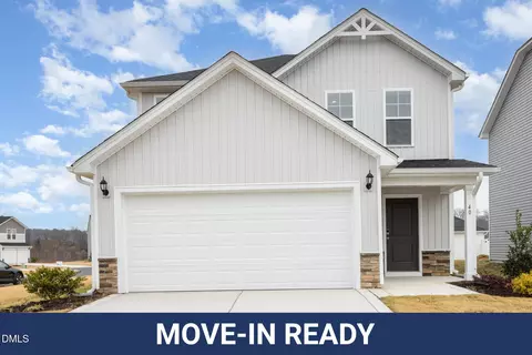 40 W Emily Gardens Dr, Selma, NC 27576