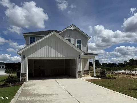 40 W Emily Gardens Dr, Selma, NC 27576