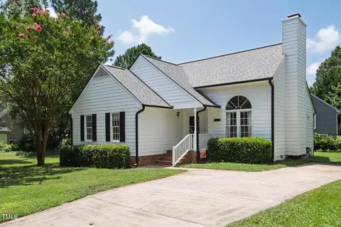 2425 Fields Of Broadlands Dr, Raleigh, NC 27604