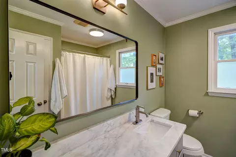 Bath - 4510 Valley Forge Rd, Durham, NC 27705 photo 3 of 4