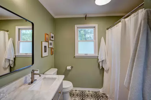 Bath - 4510 Valley Forge Rd, Durham, NC 27705 photo 4 of 4