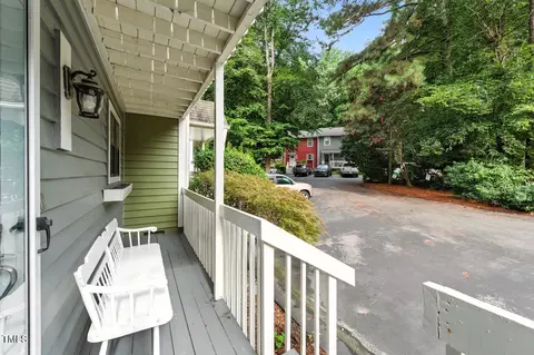 53 Willow Bridge Dr, Durham, NC 27707 photo 3