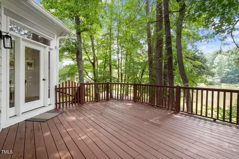 Exterior - 116 Agassi Ct, Cary, NC 27511 photo 4 of 10