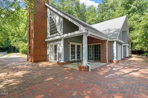Exterior - 116 Agassi Ct, Cary, NC 27511 photo 5 of 10