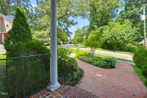 Exterior - 524 Gardner St, Raleigh, NC 27607 photo 5 of 11