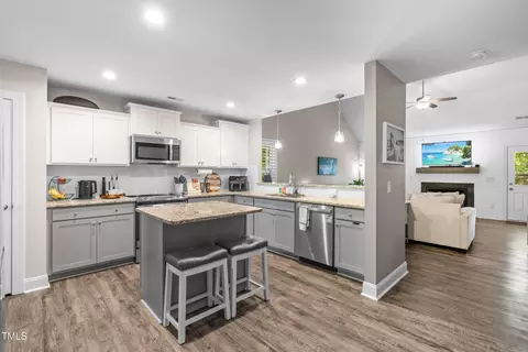 Kitchen - 123 Trapper Pl, Benson, NC 27504 photo 3 of 4