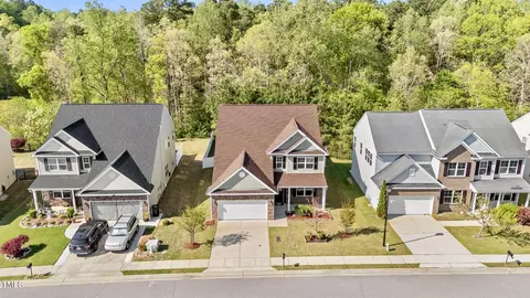 69 Florence Dr, Clayton, NC 27527