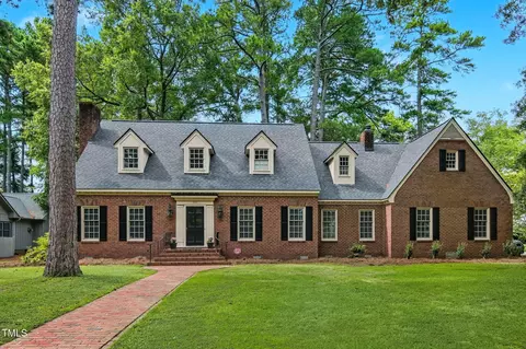 1111 Kingswood Rd NW, Wilson, NC 27896