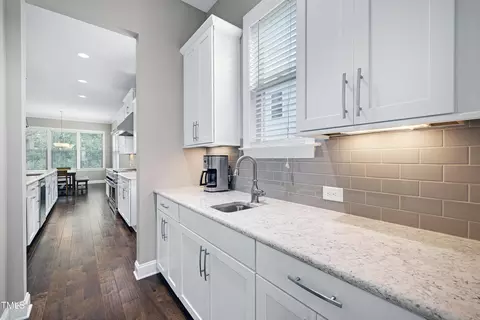 Kitchen - 3405 Ogle Dr, Cary, NC 27518 photo 6 of 7