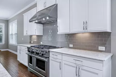 Kitchen - 3405 Ogle Dr, Cary, NC 27518 photo 3 of 7