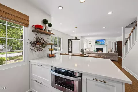Kitchen - 1312 Dixie Trl, Raleigh, NC 27607 photo 3 of 4