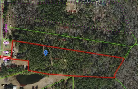 2 Benson Hardee Road, Benson, NC 27504