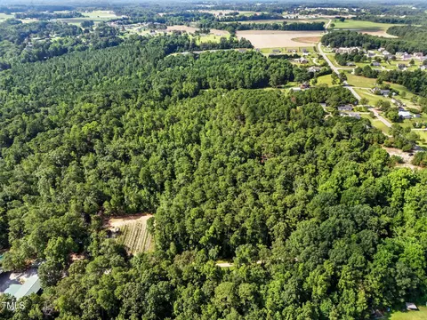 2 Benson Hardee Road, Benson, NC 27504 photo 18