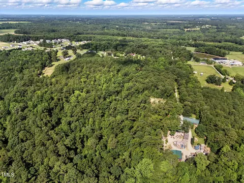 2 Benson Hardee Road, Benson, NC 27504 photo 17