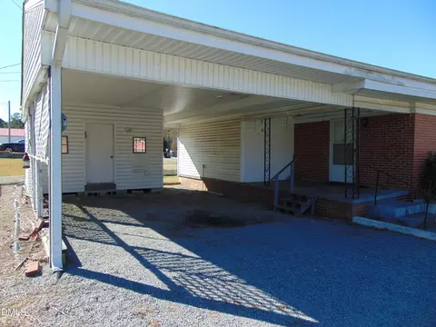 104 Edgecombe St, Macclesfield, NC 27852 photo 4