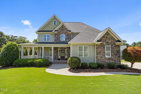 135 Brookstone Way, Angier, NC 27501