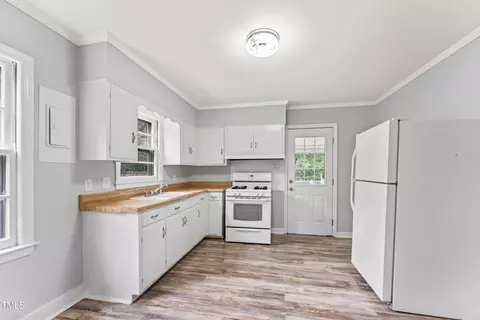 Kitchen - 2813 State St, Durham, NC 27704 photo 1 of 1